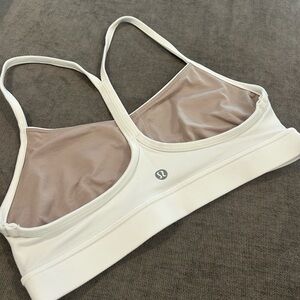 Lululemon Flow Y bra Nulu